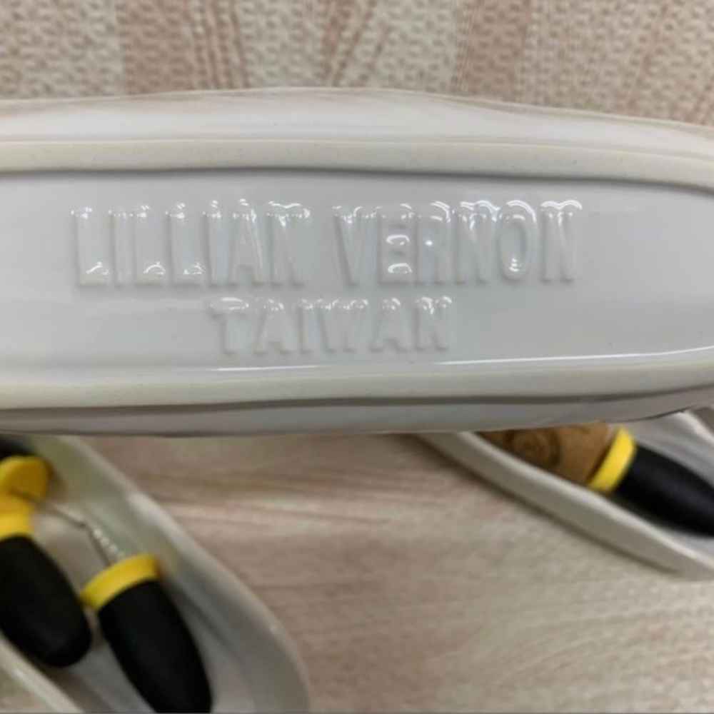 Lillian Vernon ceramic corn plates